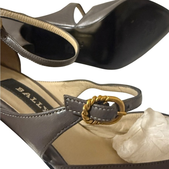 Bally Women's Gray Leather Heels Italian leather shoes very elegantgant and chic - Picture 10 of 12
